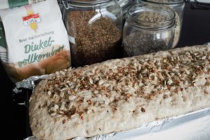 Ausprobiert: Brotbackmischung Dinkelvollkornbrot von Aldi - Frau Janik