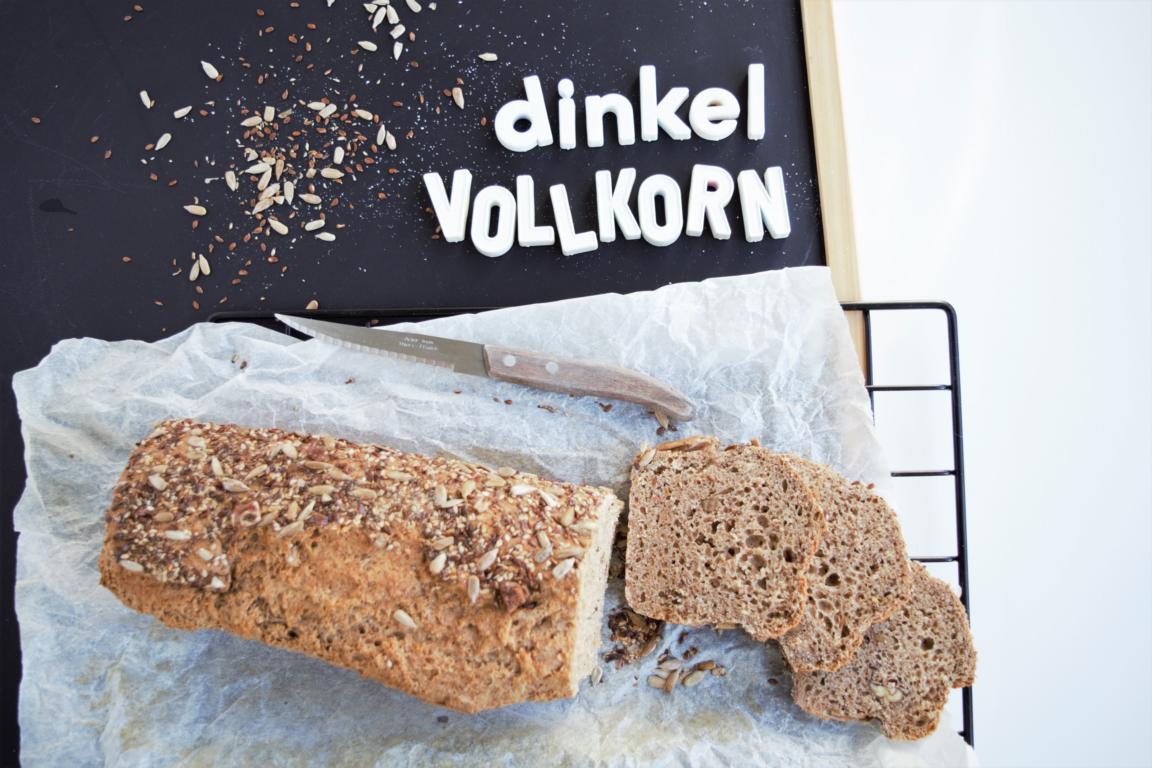 schnelles Dinkelvollkornbrot ohne Aufgehzeit - Frau Janik