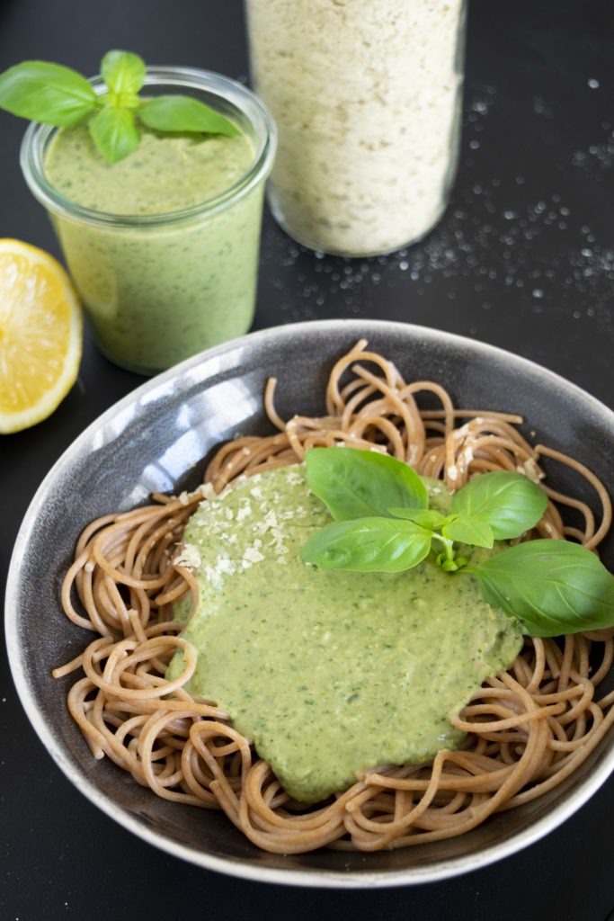 Pesto vegan & ohne Öl Frau Janik